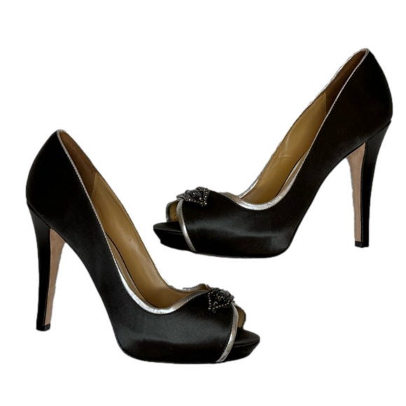 Badgley Mischka Formslag Jeweled Deep Grey Satin Peep Toe Pump Size 9 - Picture 3 of 13